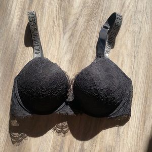 Victoria’s Secret bra